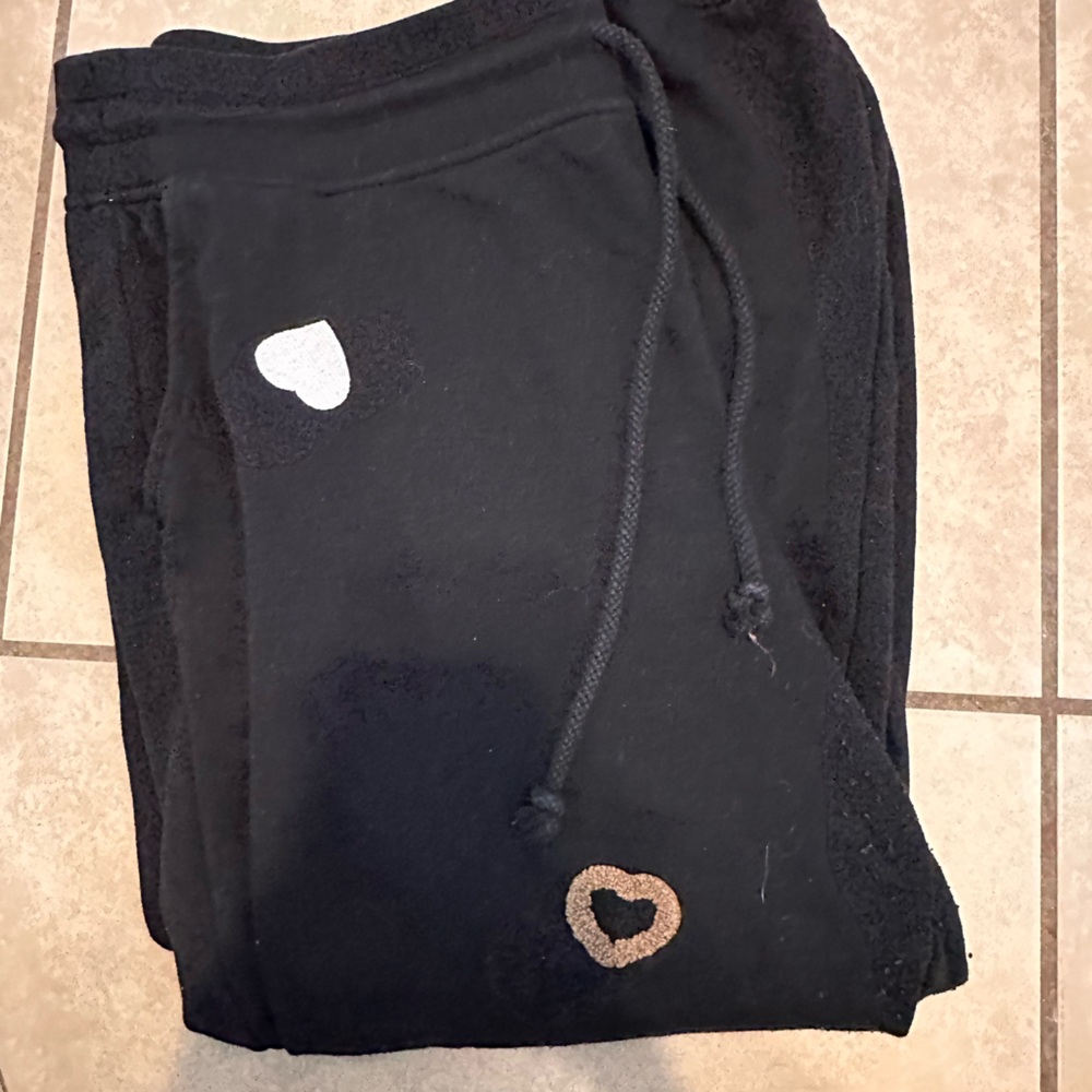 Lou & Grey Heart Sweatpants